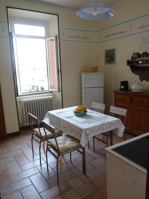Appartamento Palazzo Del Provveditore Vista Lago Desenzano del Garda Exteriér fotografie